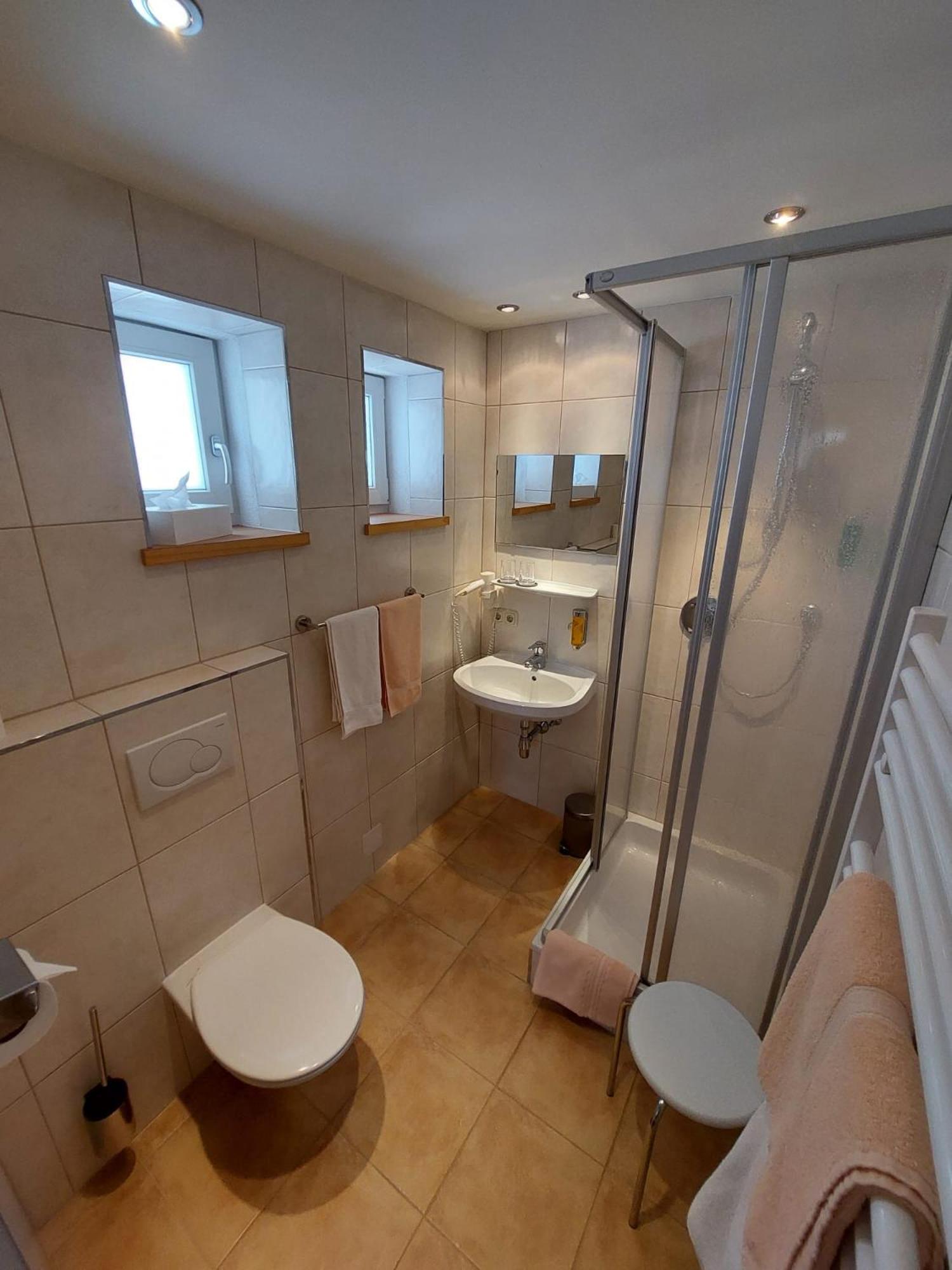 Viktors Apartments Sankt Anton am Arlberg Chambre photo